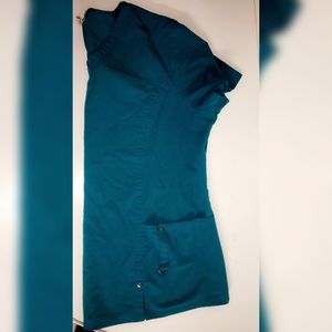 Dickies women’s XL Scrub top